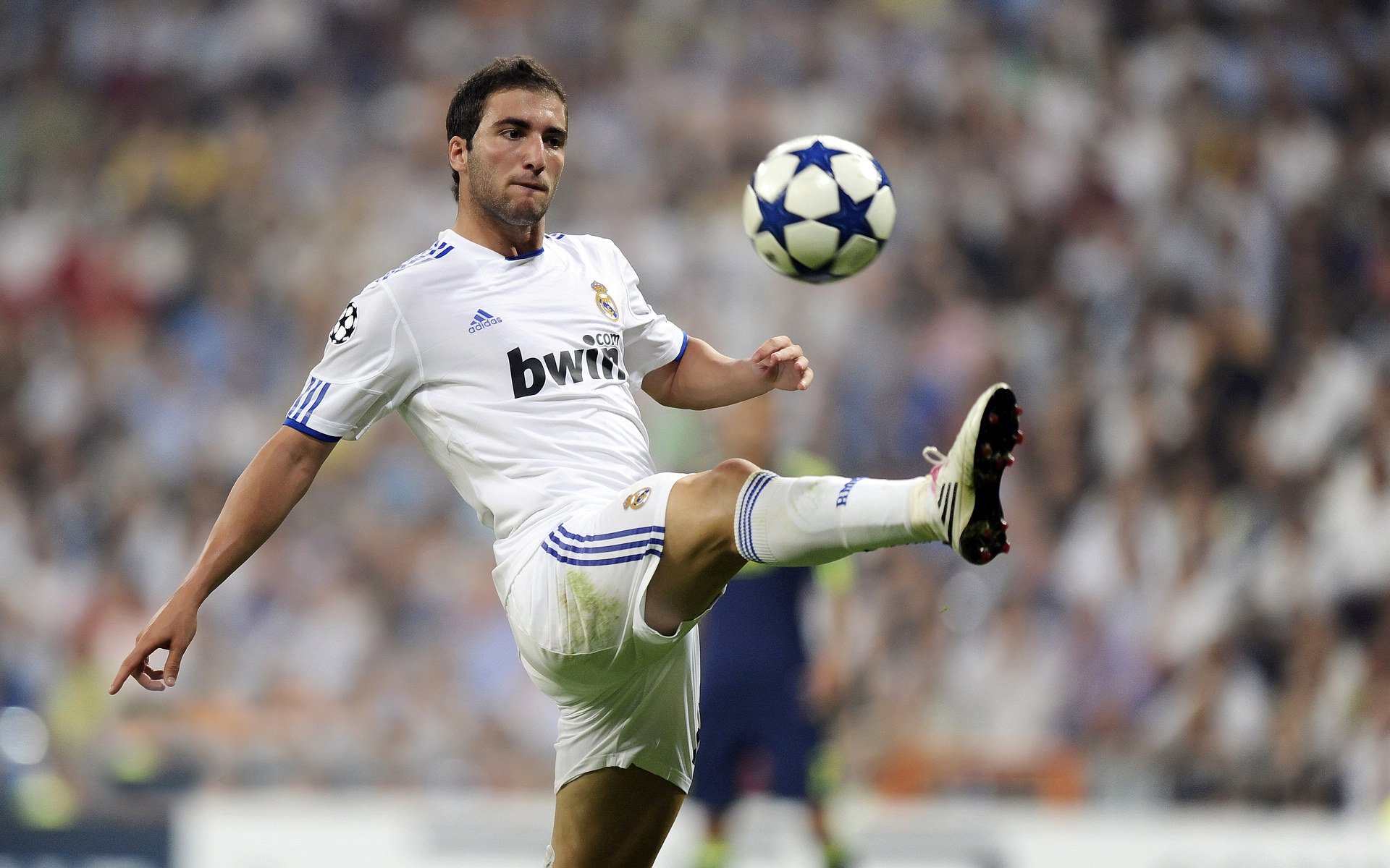 凯尔特人外线火力压制,轻取强敌,howell凯尔特人